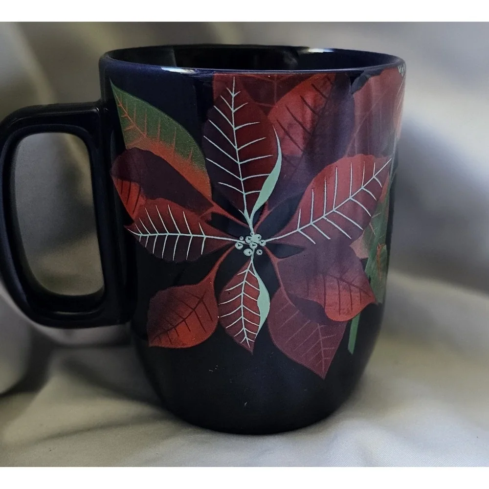 2 Starbucks: 2012 Stainless Barrel Hot/Cold & 2020 Xmas Navy Poinsettia Ceramic - Picture 12 of 15